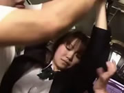 電車癡漢 日本學妹在巴士上強迫非禮輪姦